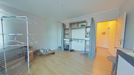 Location Appartement 3 pièces 77m² LOUDUN 86200 - Photo 4