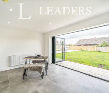 4 bedroom semi-detached to rent Warrington road - Photo 2
