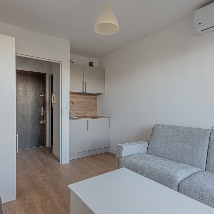 Location Appartement 1 pièce 15m² NICE 06200 - Photo 1