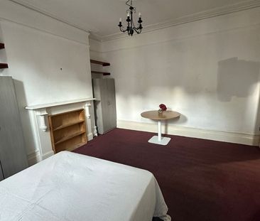 Room in a Shared House, Cranwich Road, N16 - Photo 3
