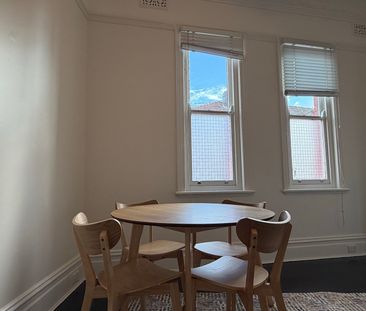 Petersham - Photo 5
