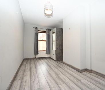 22 Thames Court, Belfast, BT12 6EY - Photo 2