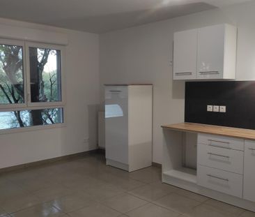 Location Appartement 2 pièces 42m² GIVORS 69700 - Photo 1