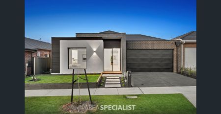 Modern Family Comfort in Prime Clyde North Location! - Photo 4