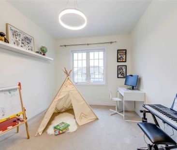 For Lease - 3115 Carding Mill Trail, Oakville, Ontario - Photo 1