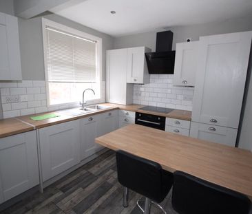 Southwick Road, Wickham, Fareham - Photo 3