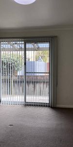 1 Bedroom Flat - Photo 4