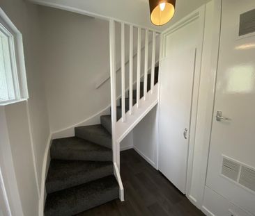 2 bedroom semi-detached house to rent - Photo 2