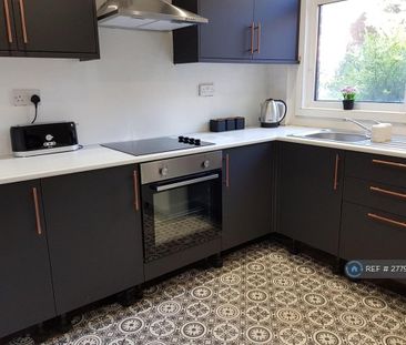 4 bedroom terraced house to rent - Photo 6