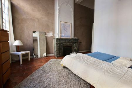 T2 meublé dans immeuble bourgeois idéal étudiant - Photo 3
