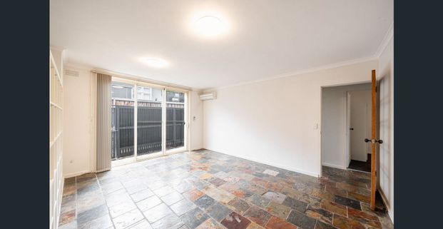 Boutique block of 4 – I’m at the front - Photo 1