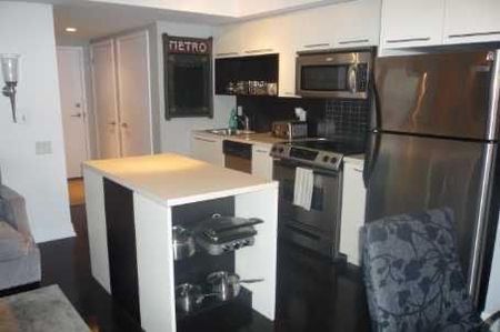 For Lease - 21 Carlton Street Unit# 1707, Toronto, Ontario - Photo 3