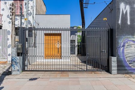 Casa com 3 quartos e 90m² para alugar em Rio Branco, Porto Alegre. - Photo 4