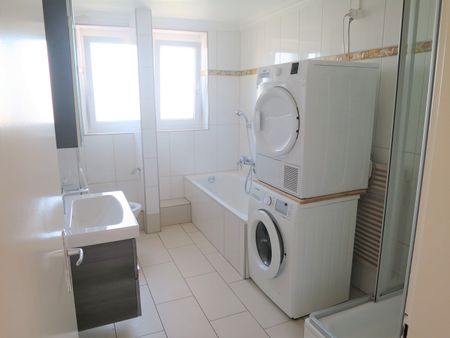 4.5 Zimmer, 90 m², 2. Stock - Photo 4