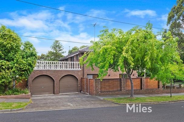 13 Menzie Grove, Eaglemont - Photo 1