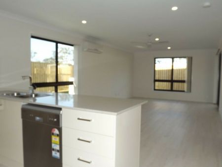 "'THE HEIGHTS" PIMPAMA - Photo 5