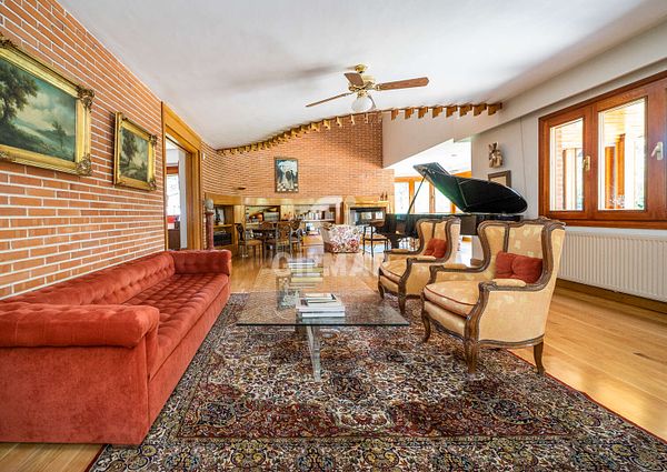 Villa house for rent in Conde Orgaz – Madrid