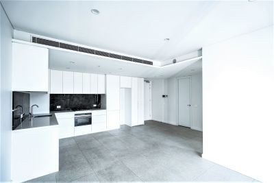 Luxury Living with Chatswood Convenience - Photo 5