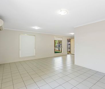 Modern 3 Bedroom Duplex - Perfect Kallangur Location! - Photo 1