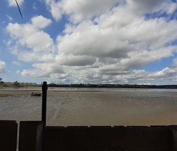 🌊 Waterfront Sleepout & Other Rental Options - Photo 5