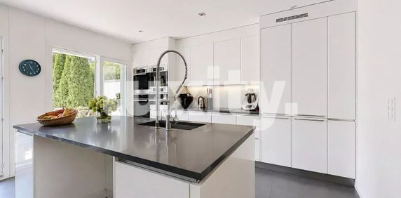 Maison jumelée rénovée avec jacuzzi et hammam - Photo 2