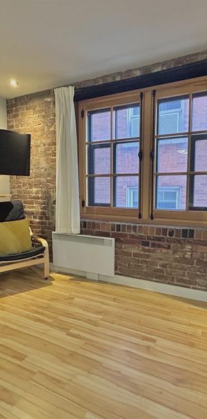 Colombier Loft Studio Entièrement Meublé à Louer Vieux-Québec Août 2026 - Photo 1