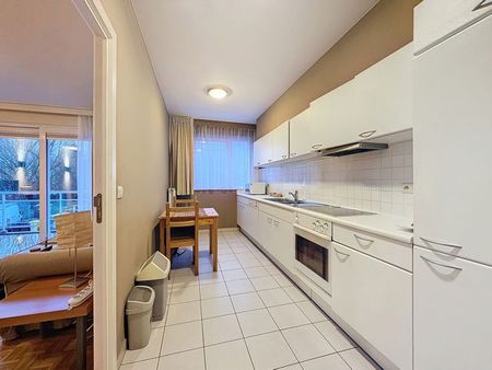 Appartement te huur in Woluwe-Saint-Lambert - Photo 4