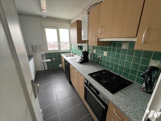 REIMS - CHAMP DE MARS - 4 PIECES - Photo 1