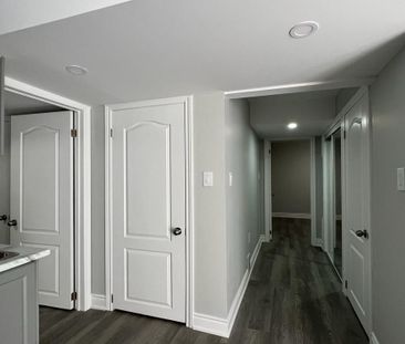 For Lease - 43 Jessop Drive, Brampton, Ontario - Photo 2