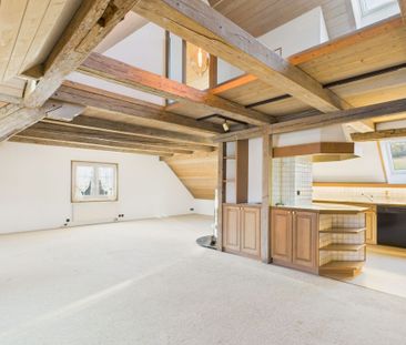 Unique 5.5-room penthouse apartment in Hauptwil, canton TG - Photo 2