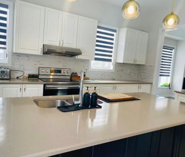 For Lease - 123 Mitchell Place, Newmarket, Ontario - Photo 1