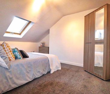1 bedroom in a flat share to rent - Photo 5