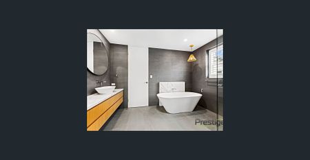 Art Deco Opulence at its Finest! - Photo 2