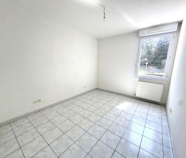 Location Appartement 2 pièces 50m² ROQUEFORT 13830 - Photo 4
