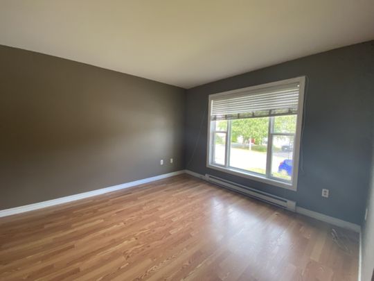 52 Highrigger – 2 BR 2 BATHROOM MIDDLE SACKVILLE HOME WITH LARGE DECKS - Photo 1