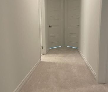 For Lease - 77 Keppel Circle, Brampton, Ontario - Photo 4