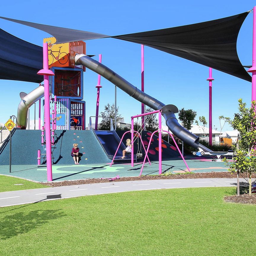 9 Chestnut Crescent, Caloundra West QLD 4551 - House For Rent | Domain - Photo 1