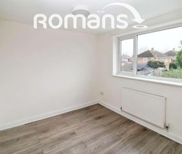 Fleet Road, Farnborough, GU14 - Photo 2