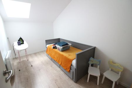 Location Appartement 5 pièces 89m² - Photo 5