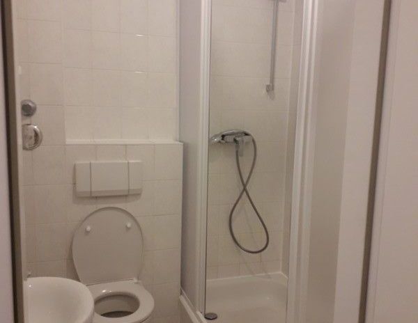 schöne 1-Zimmer-Wohnung in Siemensstadt - Photo 1