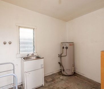 Spacious 3-Bed Glenorchy Family Home - Photo 5