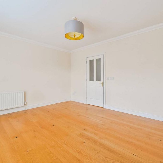 4 bedroom house to rent - Photo 1