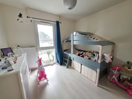Location Appartement 4 pièces 109m² LA PRIMAUBE 12450 - Photo 3