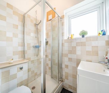 1 bedroom property to rent - Photo 5