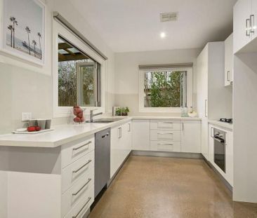 10 Ivy Street, Brunswick VIC 3056 - Photo 4
