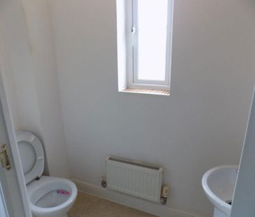 3 bedroom house to rent - Photo 4