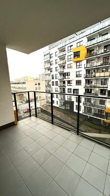 Mieszkanie do wynajęcia - Warszawa, Skierniewicka - Zdjęcie 1