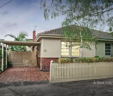17 Arkle St, Prahran - Photo 5