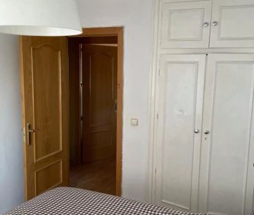 Piso de alquiler en Centro - Photo 3