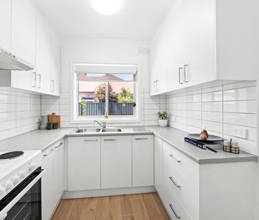 7/2 Garden Street, Essendon VIC 3040 - Photo 2